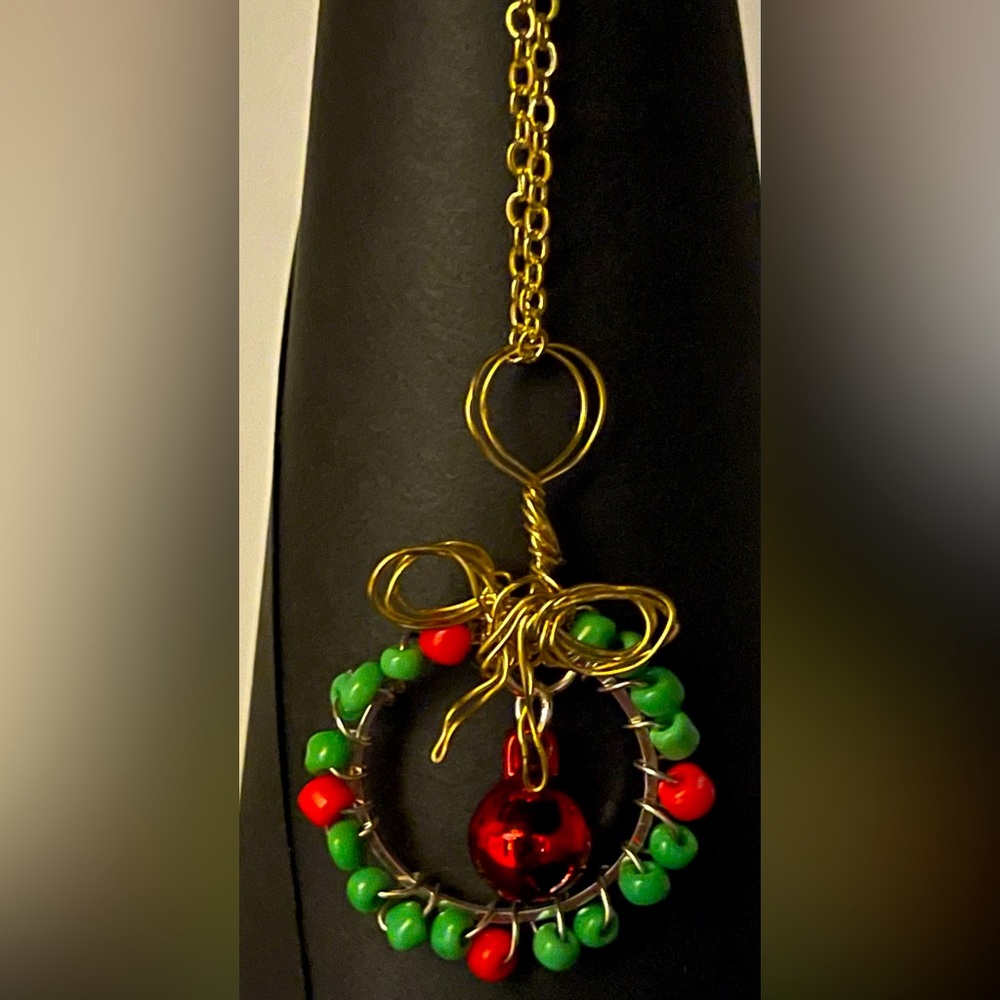 Christmas Wreath Necklace